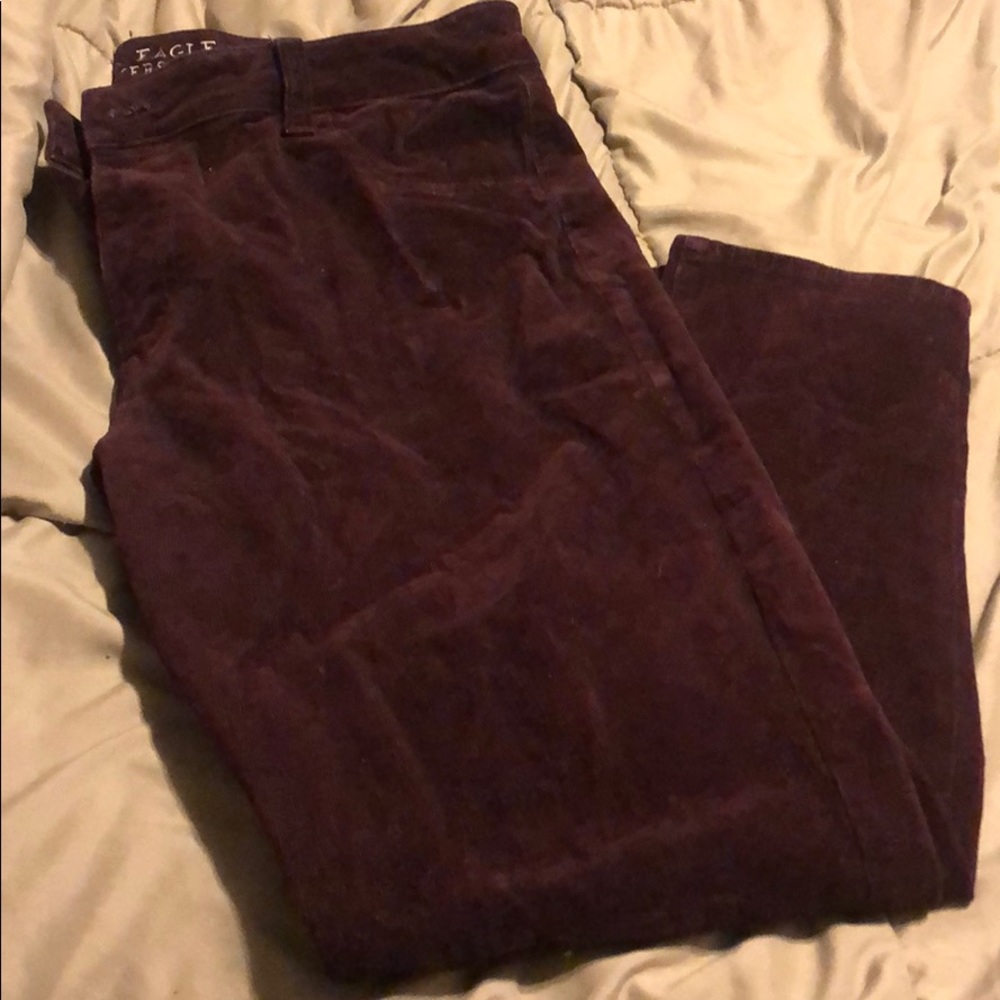 American Eagle Maroon corduroy jeggings